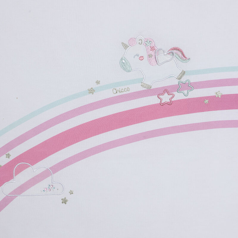 Girls White Applique Blanket image number 2